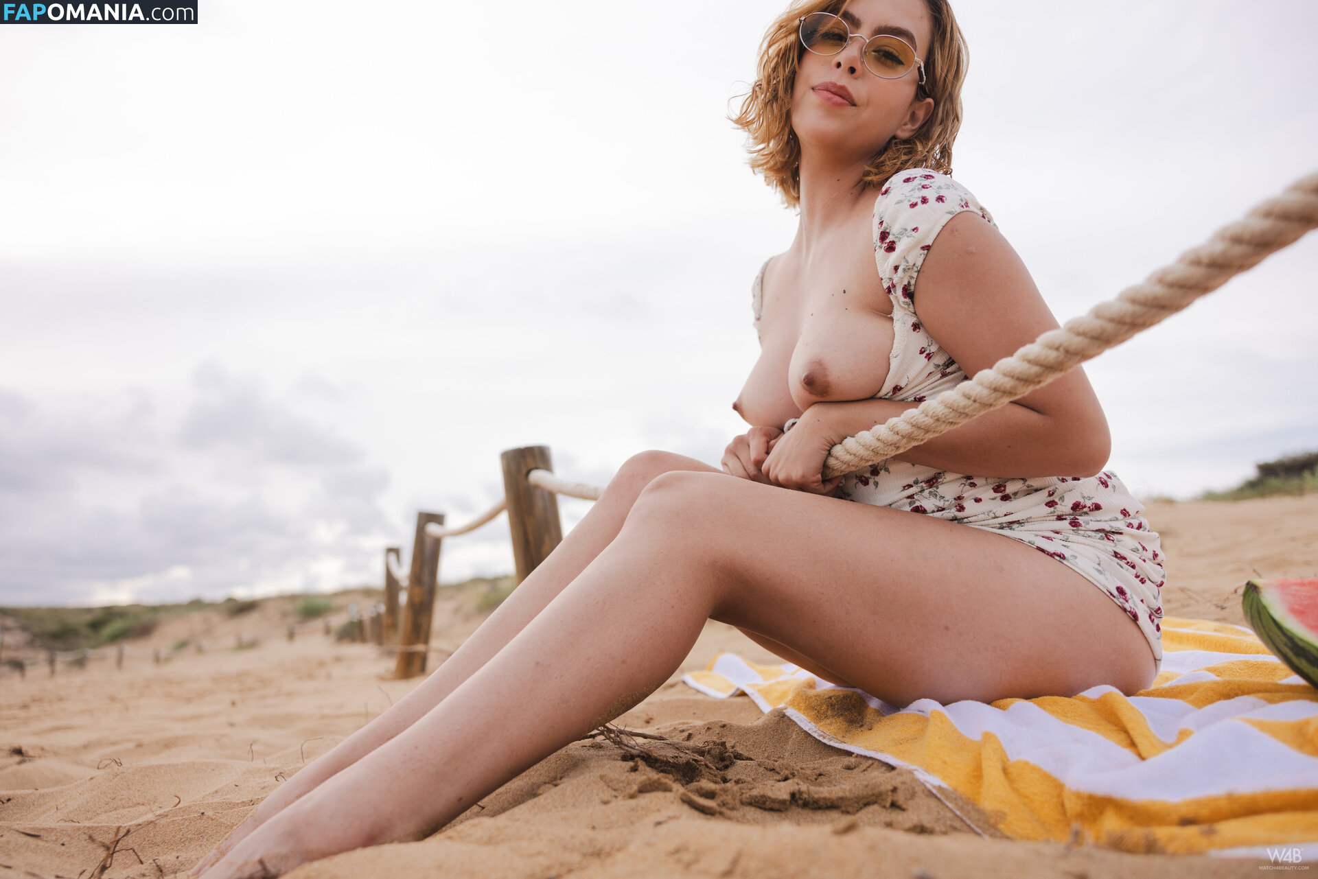 Sally Hunter / hunter80ss / sallhunt_ / sallyhunter Nu OnlyFans  Photo fuitée #44