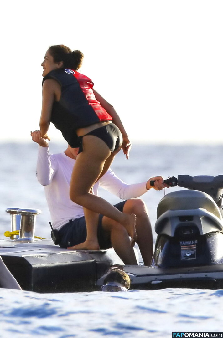 Salma Hayek / salmahayek Nu OnlyFans  Photo fuitée #1459