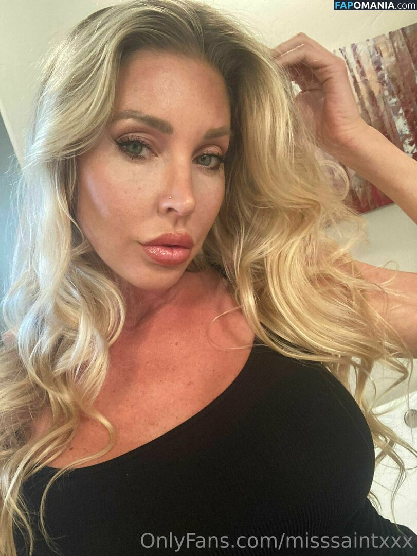 Samantha Saint / misssaintxxx / officialsamanthasaint Nu OnlyFans  Photo fuitée #117