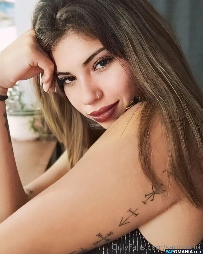 samhy.venn / samyyciri Nu OnlyFans  Photo fuitée #1