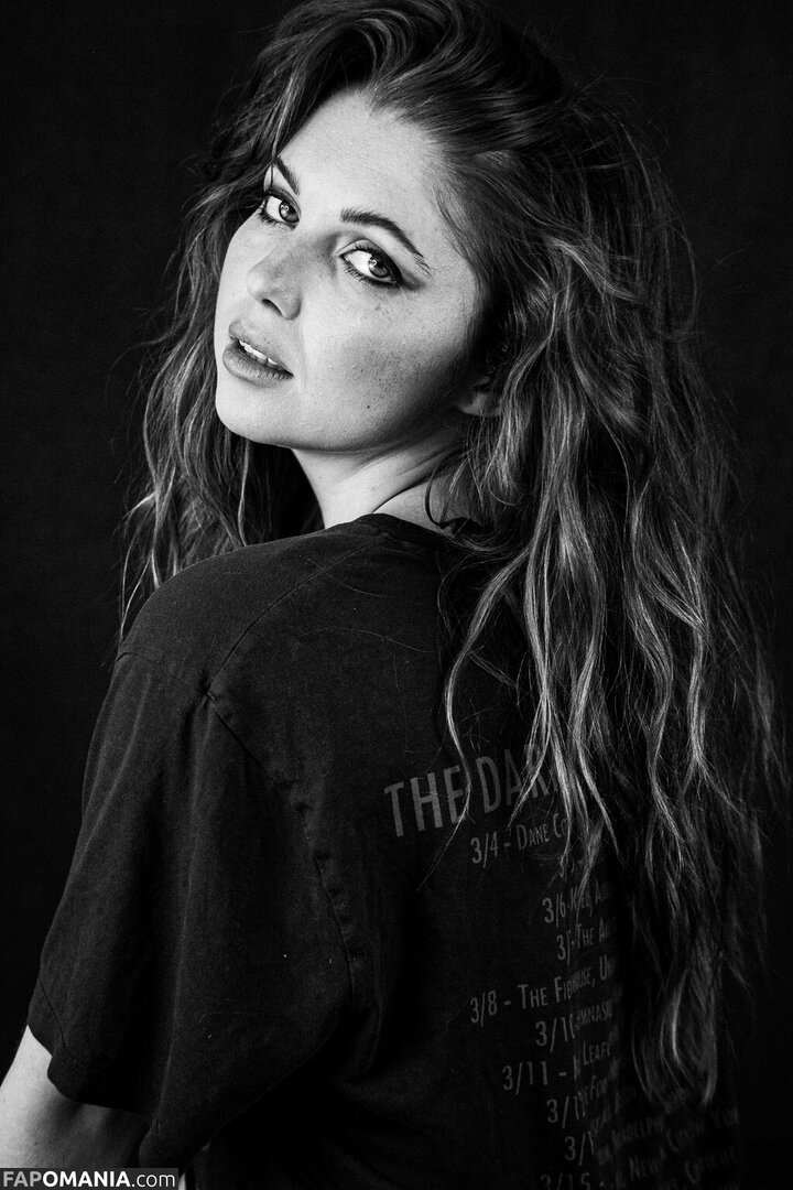 Sammi Hanratty / sammihanratty Nu OnlyFans  Photo fuitée #299
