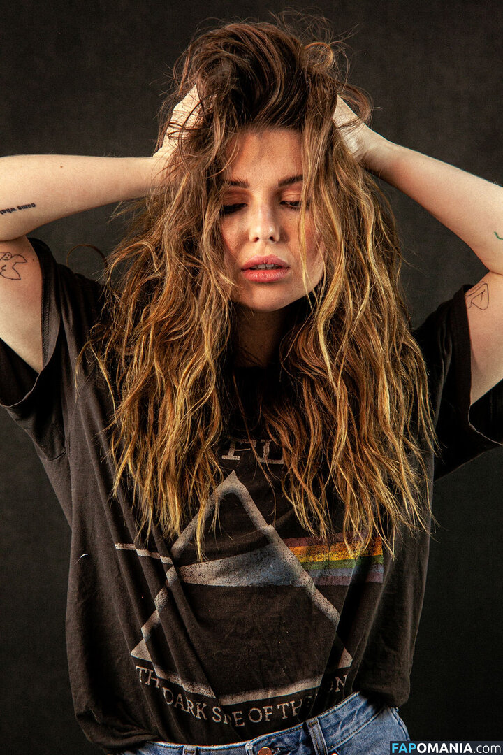 Sammi Hanratty / sammihanratty Nu OnlyFans  Photo fuitée #308