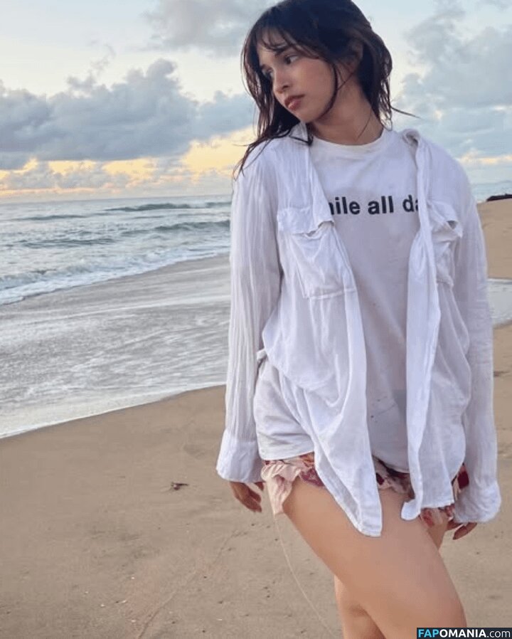 Samriddhi Uniyal / samriddhiuniyaal Nu OnlyFans  Photo fuitée #1