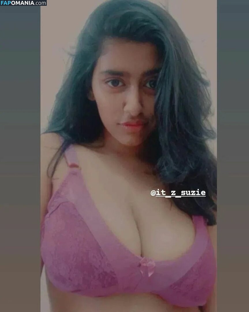 Sanjana Saba / it_z_suzie Nu OnlyFans  Photo fuitée #12