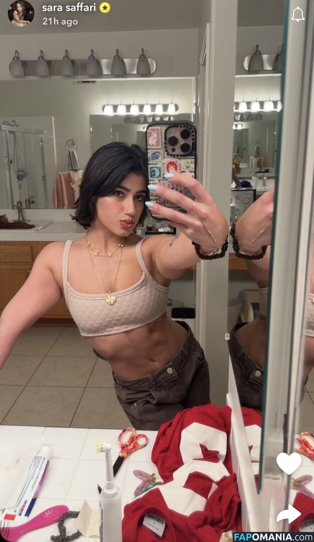 Sara Saffari / sarasaffari__ Nu OnlyFans  Photo fuitée #401