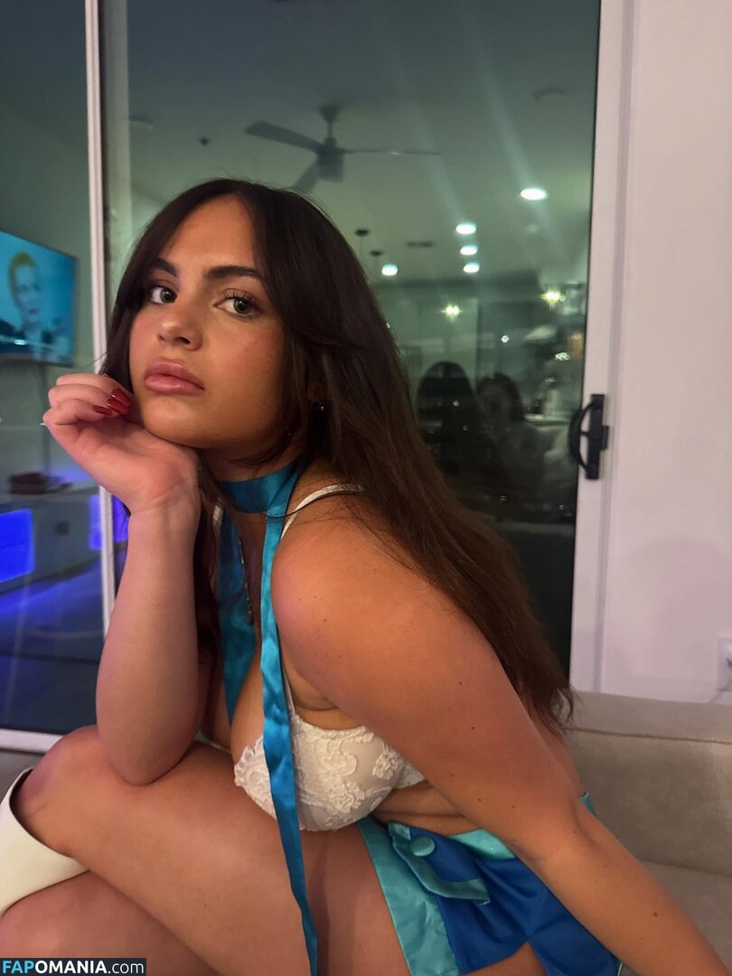 Sarabella Harris / iamsarahharris / sarabellaharriss / sexiisariii777 Nu OnlyFans  Photo fuitée #393