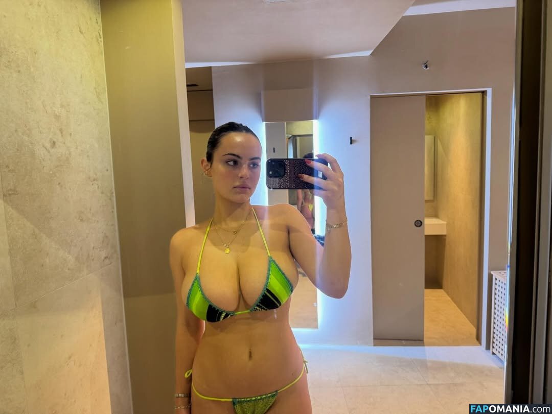 Sarabella Harris / iamsarahharris / sarabellaharriss / sexiisariii777 Nu OnlyFans  Photo fuitée #409