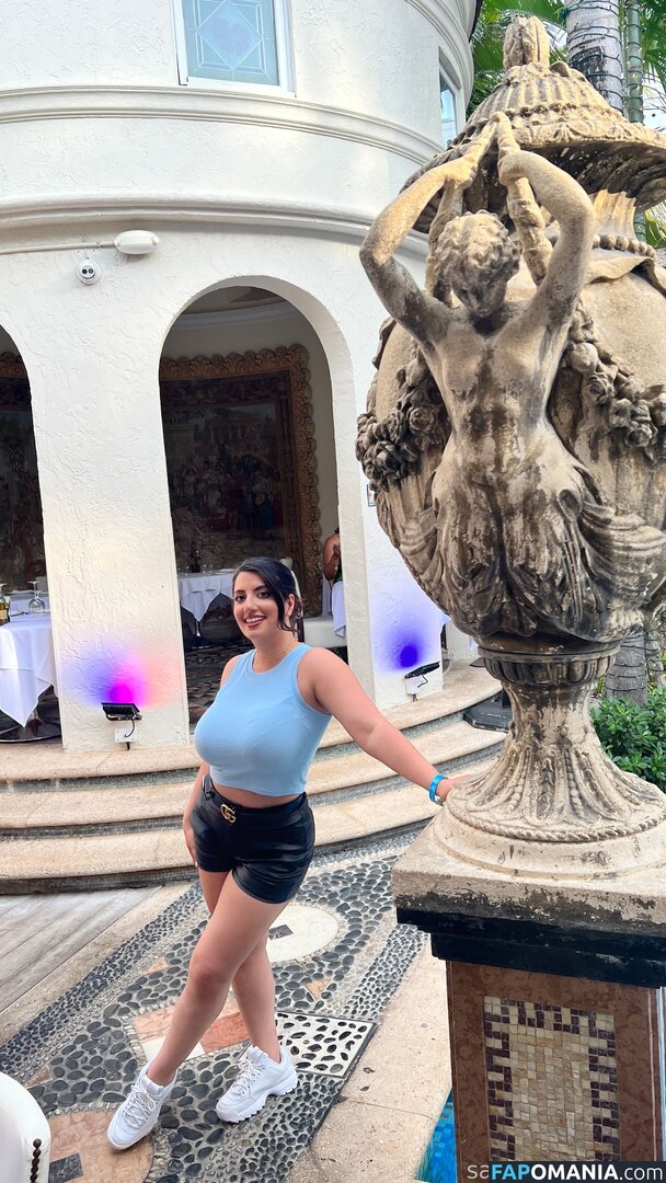 Sarah Arabic / arabicslavegirl / sarah.arabic / saraharabic Nu OnlyFans  Photo fuitée #175