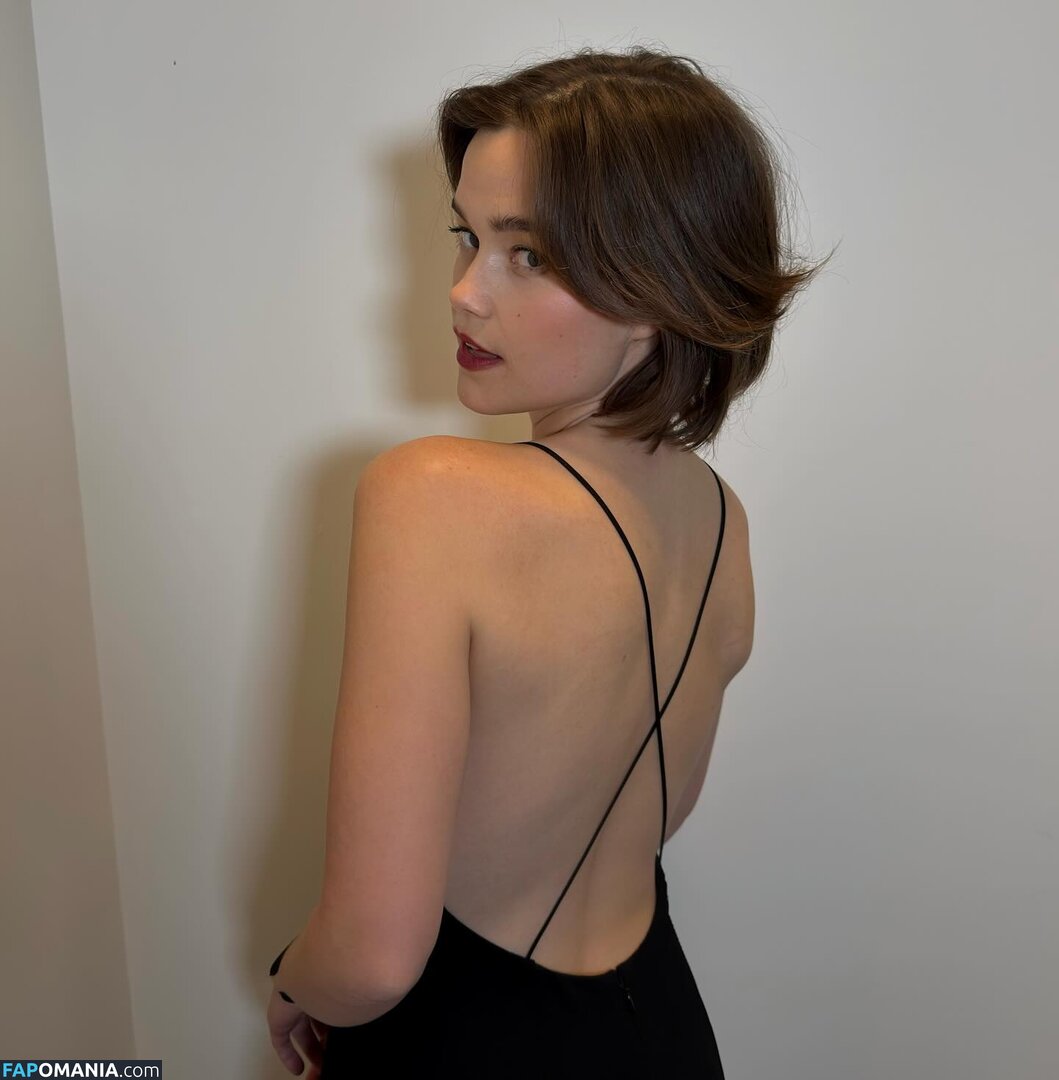 Sarah Catherine Hook / sarahcatherine.hook Nu OnlyFans  Photo fuitée #4