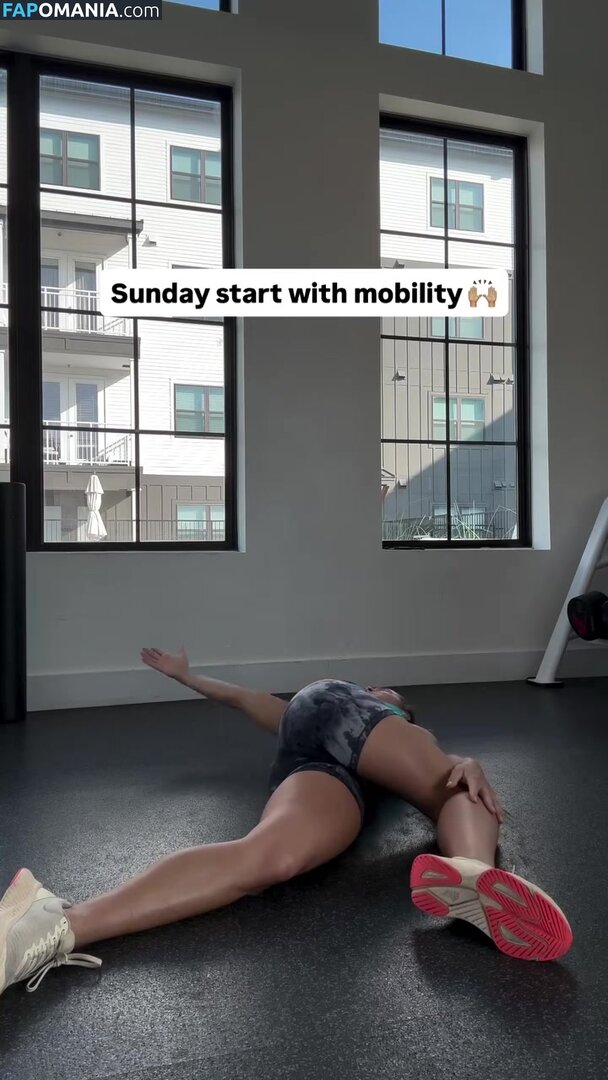 Sarah Dorough / sarahndorough Nu OnlyFans  Photo fuitée #160