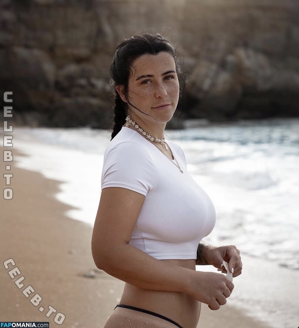 Sarah Katharina / sarikathi_ Nu OnlyFans  Photo fuitée #2