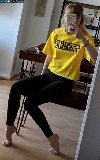 Sarahpodz / https: Nu OnlyFans  Photo fuitée #14