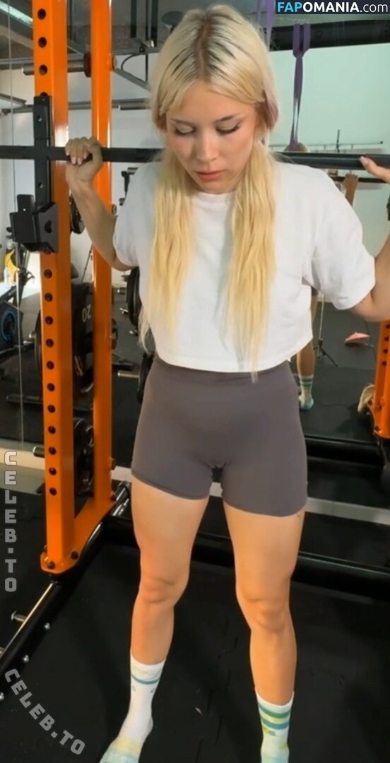 Sarahtoninx9_ / https: / sarahisdooky / sarahtoninx9 Nu OnlyFans  Photo fuitée #5