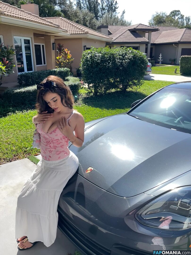 Saraxoxo / https: / saraxoxo_ Nu OnlyFans  Photo fuitée #18