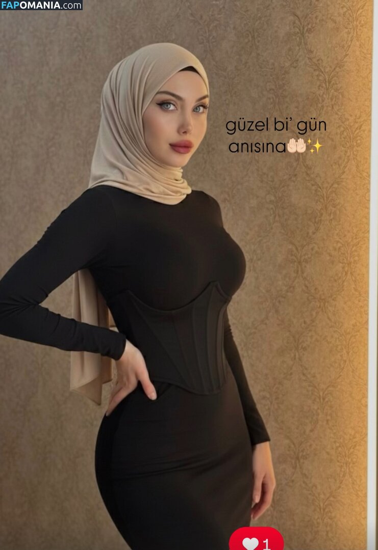 heliosari / heliosri / sariikubraa Nu OnlyFans  Photo fuitée #13