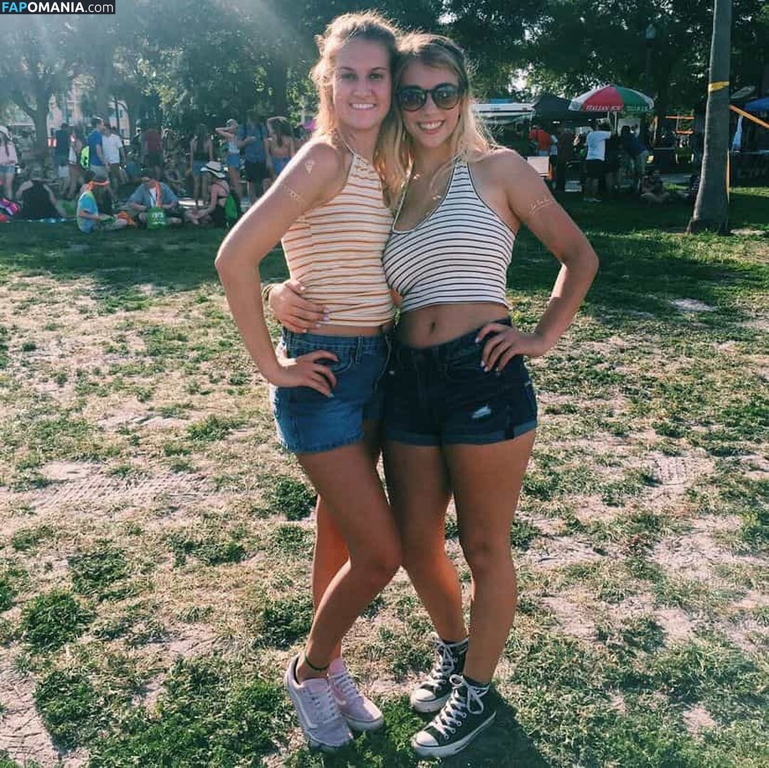 Sarina Hunt / alexandramhunt / sarinahunt / sarinahuntt Nu OnlyFans  Photo fuitée #10