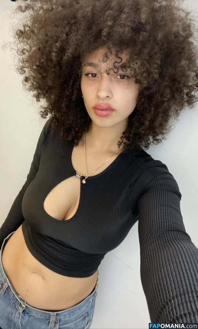 Sarina / svrinx Nu OnlyFans  Photo fuitée #4