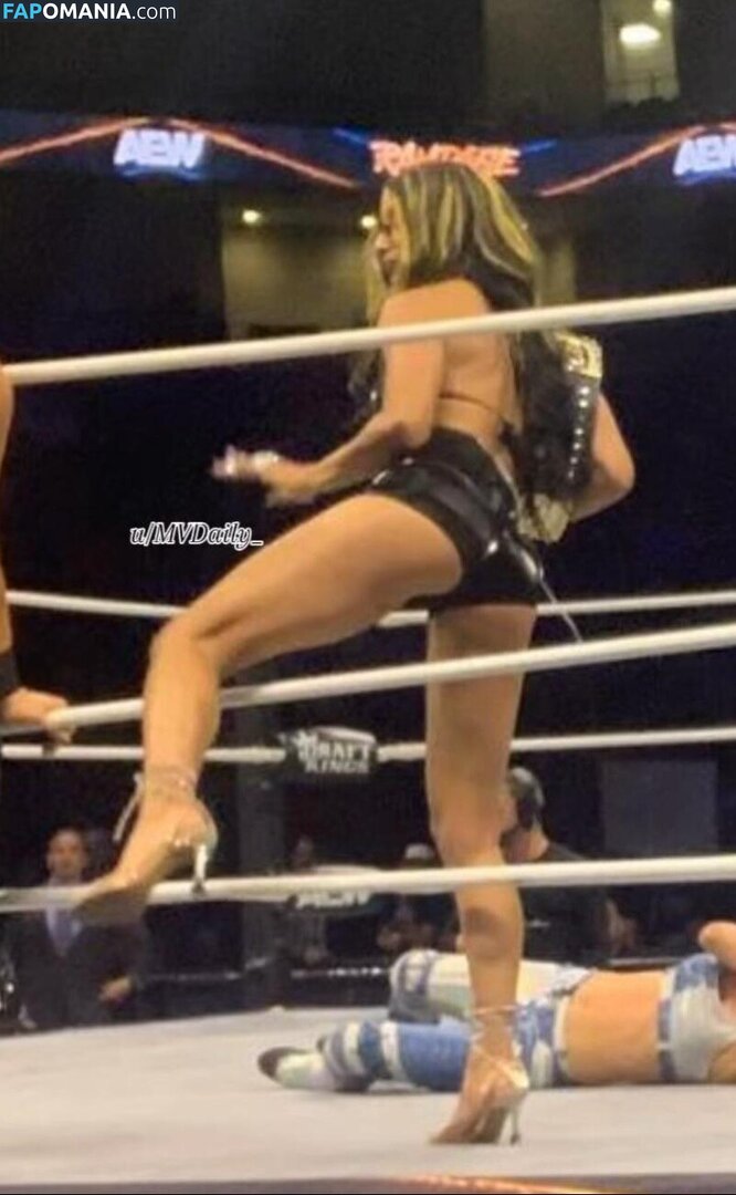 Sasha Banks / sashabankswwe / soxysasha Nu OnlyFans  Photo fuitée #49