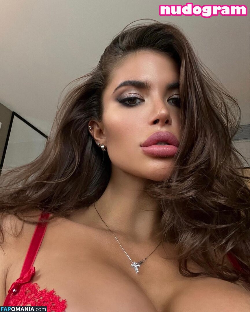 Sasha Polonskaya / polonskaya Nu OnlyFans  Photo fuitée #231