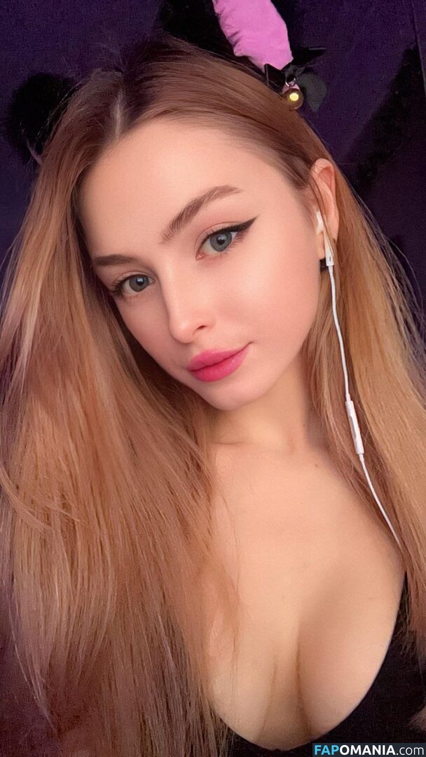 _sassynessa / a.ssa_sa Nu OnlyFans  Photo fuitée #60