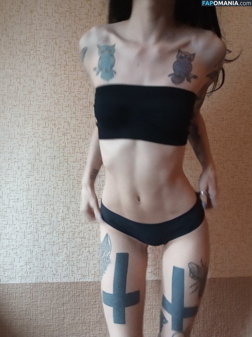 Satana696969 / s_krestami / satana Nu OnlyFans  Photo fuitée #5