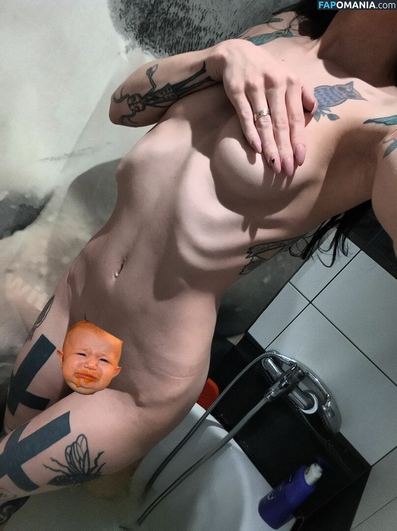 Satana696969 / s_krestami / satana Nu OnlyFans  Photo fuitée #8
