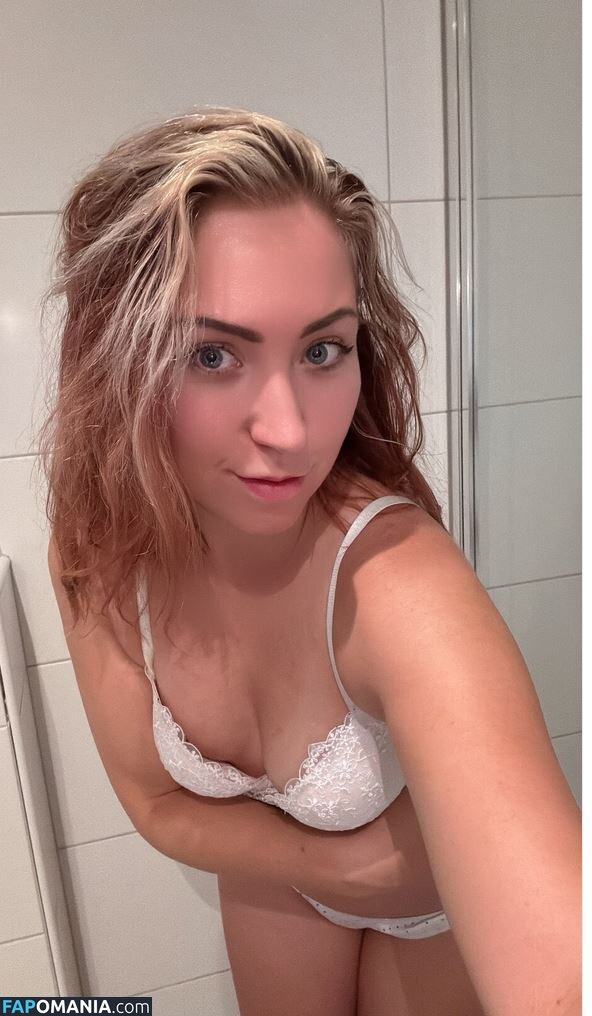 Anne Elisabeth / Satiella / Satiella Cosplay / its.satiella / satiellacosplay Nu OnlyFans  Photo fuitée #35