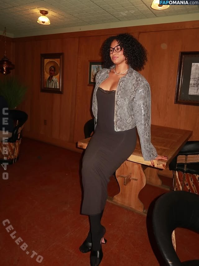 Satou Sabally / satou_sabally Nu OnlyFans  Photo fuitée #3