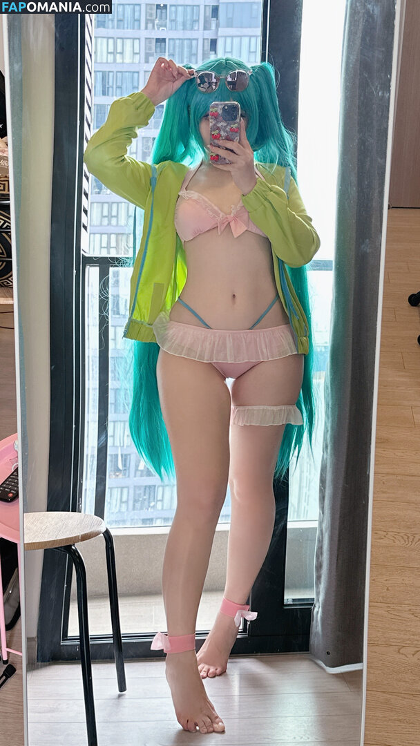 Saya Scarlet / SayaScarlet01 / saya_scarlet / sayascarlet Nu OnlyFans  Photo fuitée #290