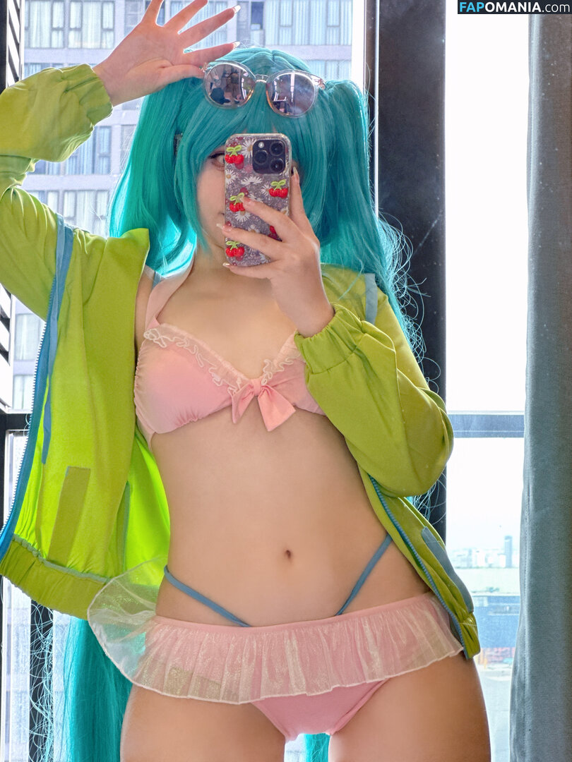 Saya Scarlet / SayaScarlet01 / saya_scarlet / sayascarlet Nu OnlyFans  Photo fuitée #292