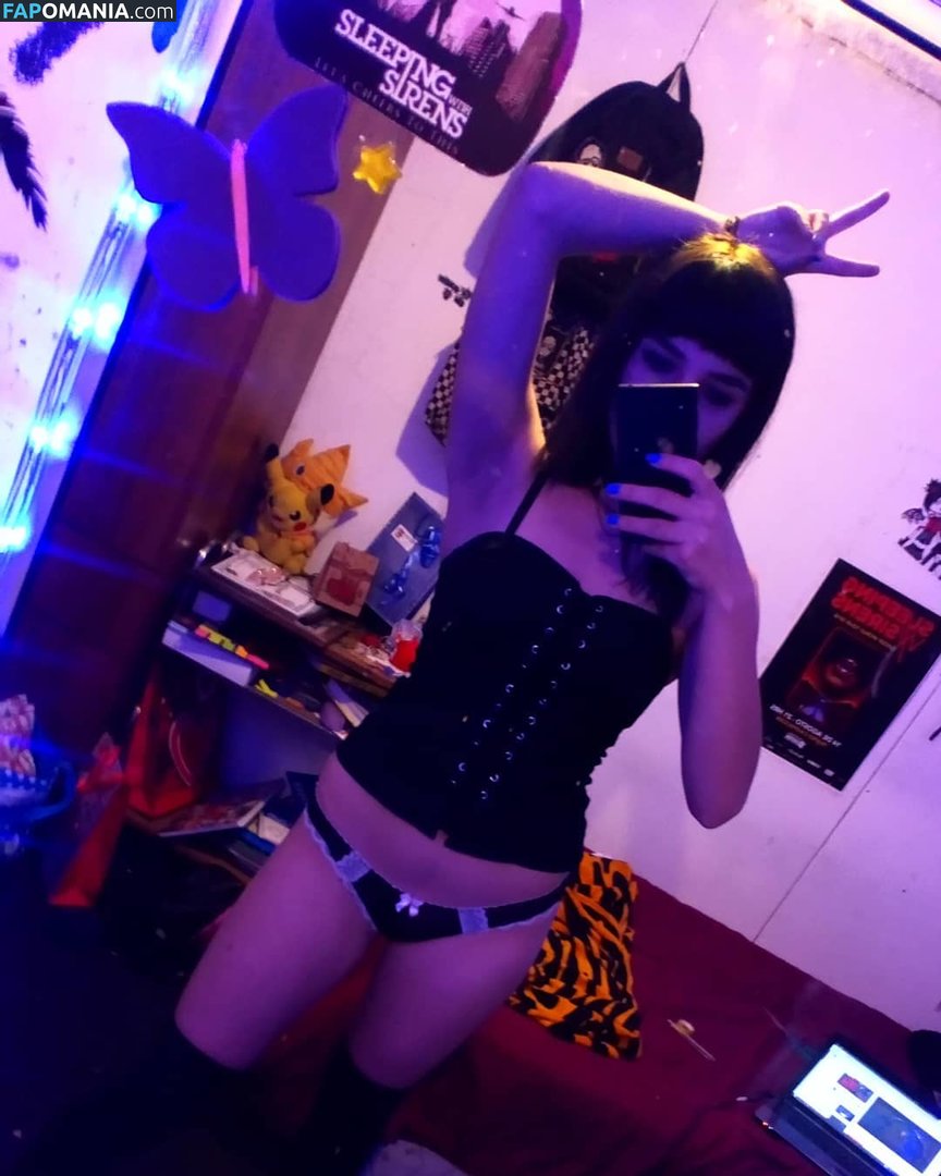 _i_n__d_u_ / scarmoon22 Nu OnlyFans  Photo fuitée #18