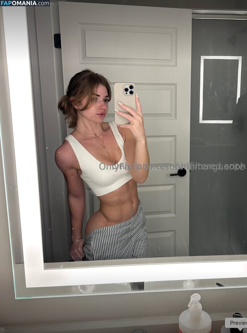 scoliosis.soph Nu OnlyFans  Photo fuitée #8