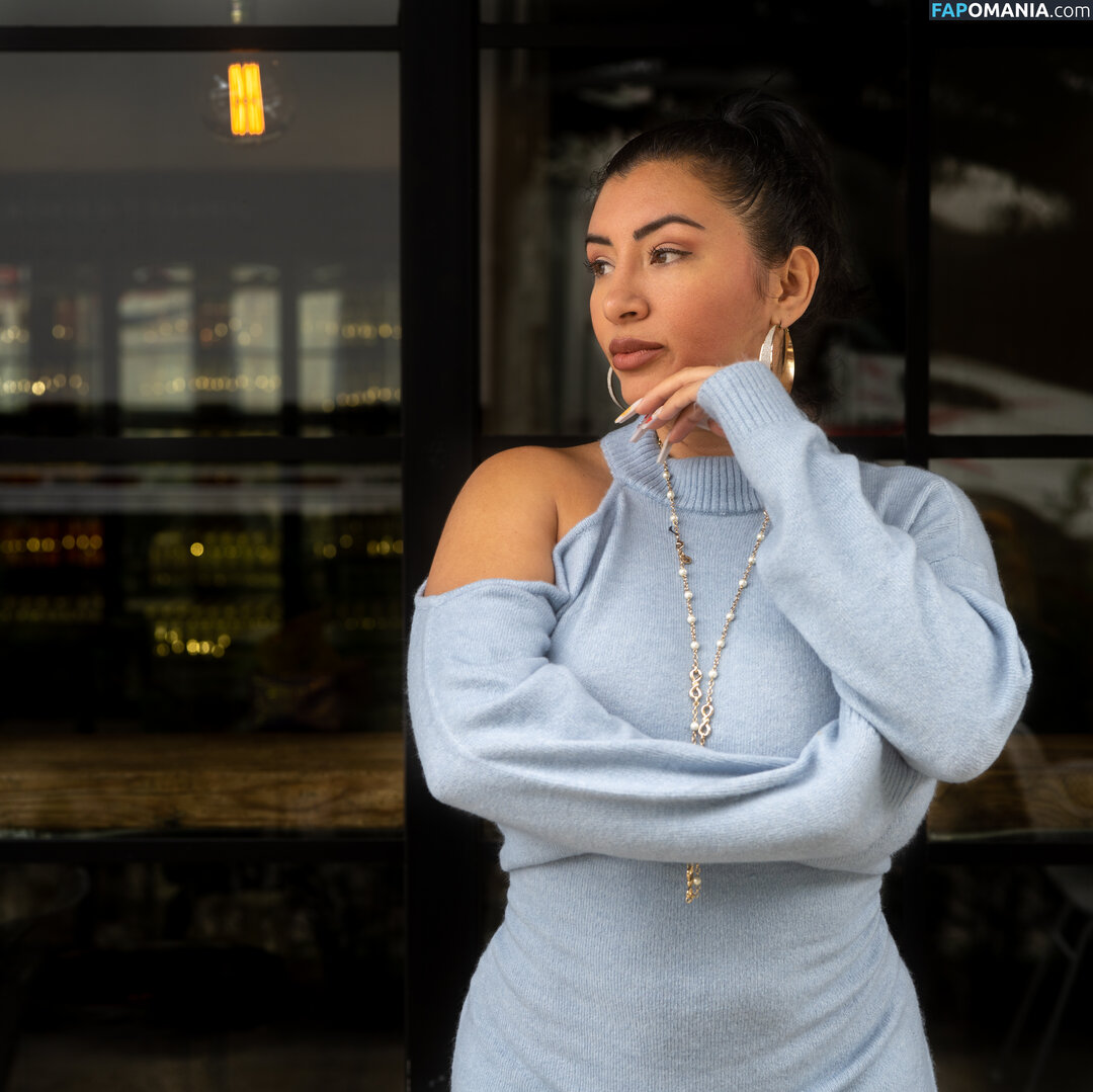 Selena Adams / officialselenaadams4 / selenaadams69 Nu OnlyFans  Photo fuitée #69