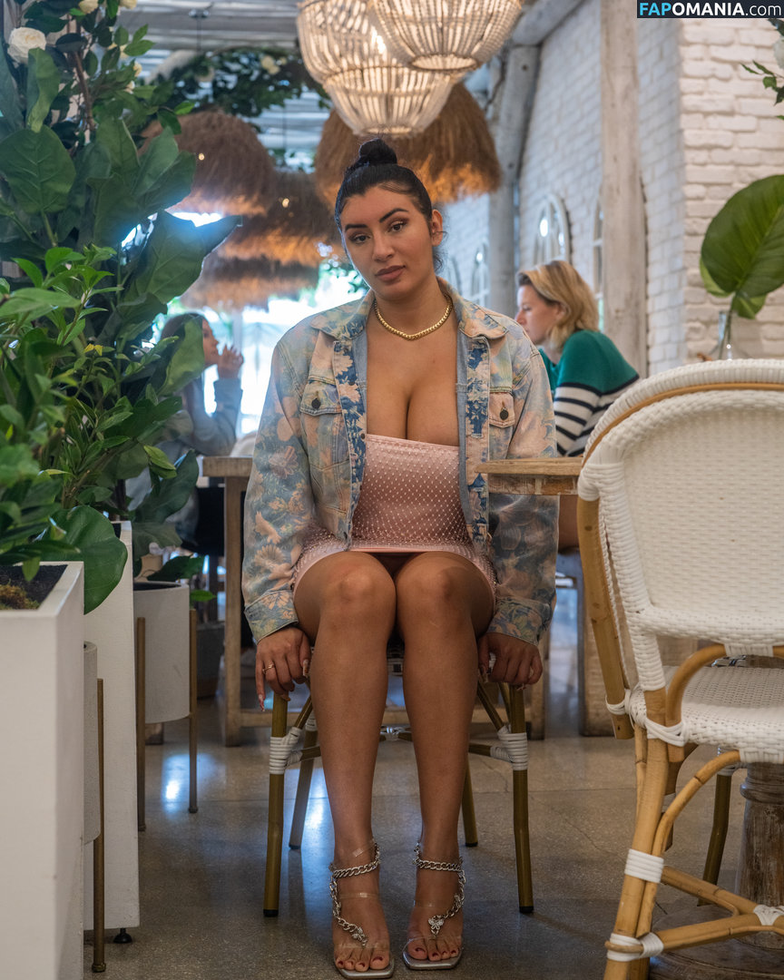 Selena Adams / officialselenaadams4 / selenaadams69 Nu OnlyFans  Photo fuitée #145