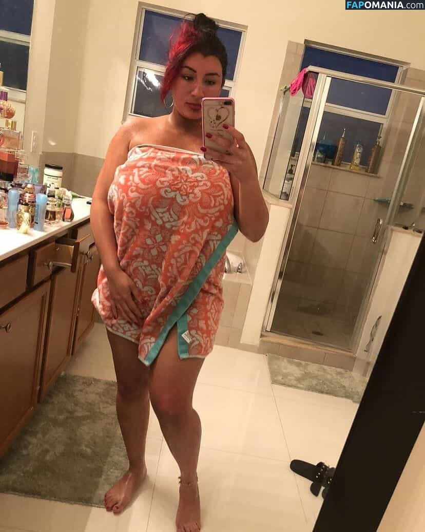 Selena Adams / officialselenaadams4 / selenaadams69 Nu OnlyFans  Photo fuitée #353