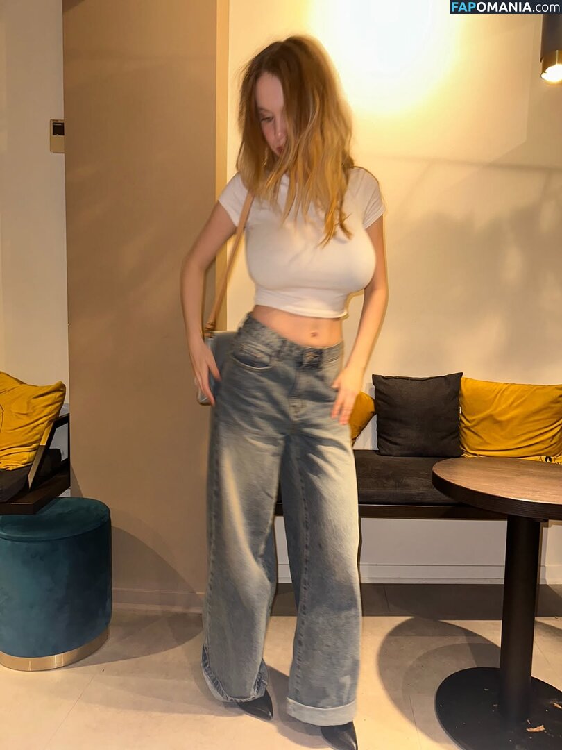 Serena Skybourne / https: / serenaskybourne Nu OnlyFans  Photo fuitée #14