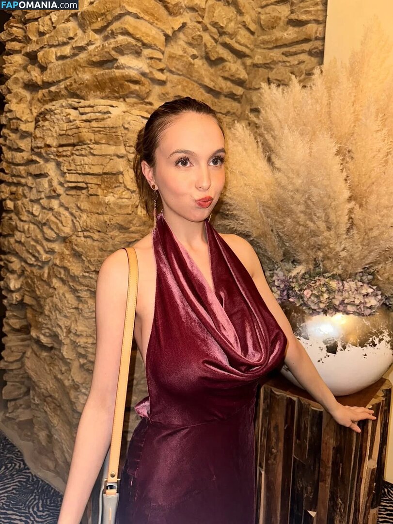 Serena Skybourne / https: / serenaskybourne Nu OnlyFans  Photo fuitée #33