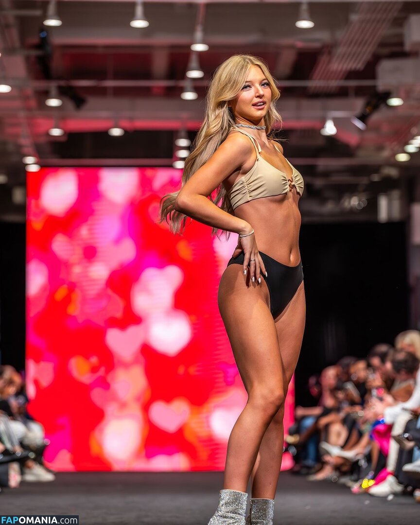 Shae Smolik / shaesmolik Nu OnlyFans  Photo fuitée #39