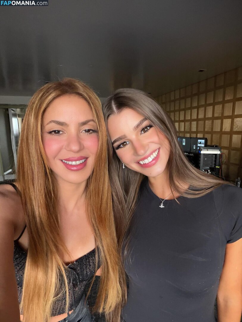 Shakira / shakkira Nu OnlyFans  Photo fuitée #577