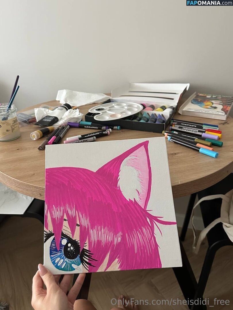sheisdidi_free / sheisgoldie Nu OnlyFans  Photo fuitée #25