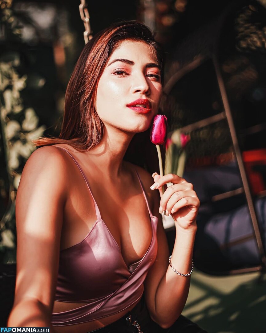 Shivani Singh / shivani.singhh Nu OnlyFans  Photo fuitée #2