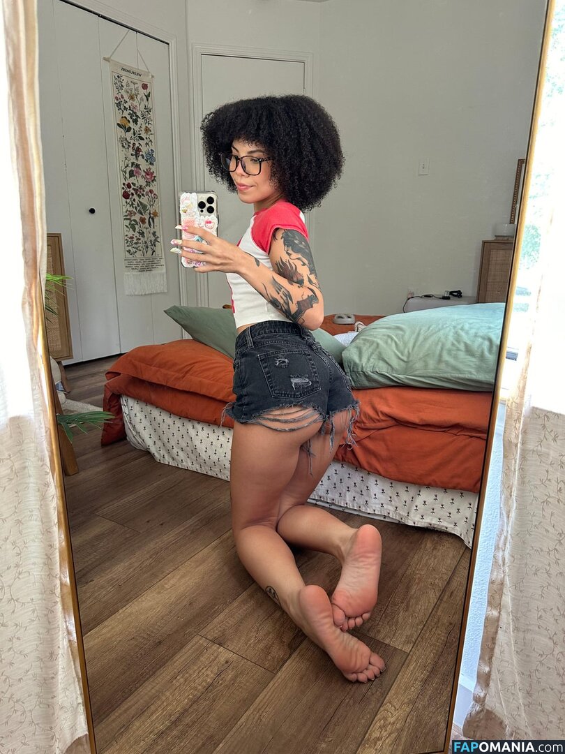 Shweetie / Shweetnlow1 / Shweetnlow1_ / shweetnlow Nu OnlyFans  Photo fuitée #81