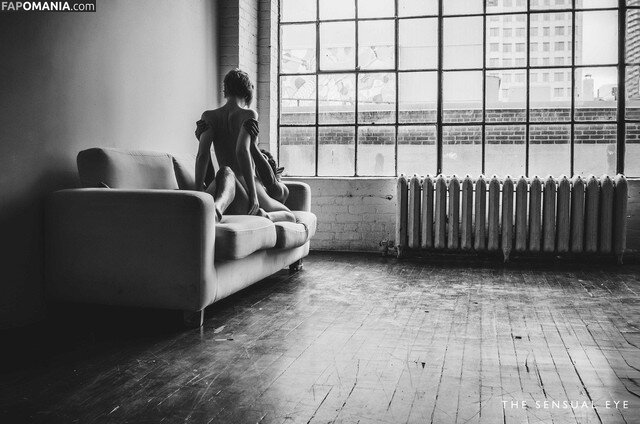 Art Model / Sienna Hayes / SuperDimensionFoto / siennahayes / siennahayes.model Nu OnlyFans  Photo fuitée #23