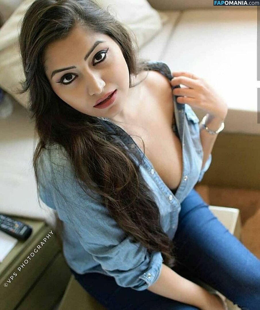 Simran Kaur Hundal Nu OnlyFans  Photo fuitée #2