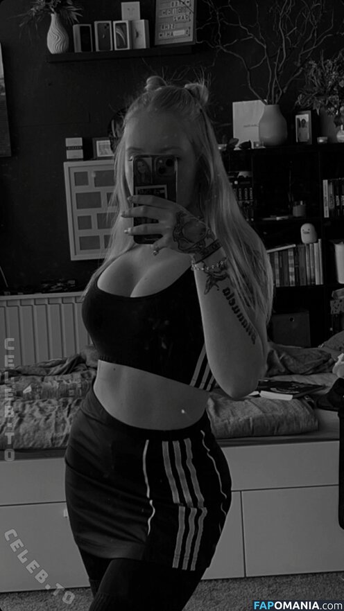 sina.njck / sina_nck Nu OnlyFans  Photo fuitée #61