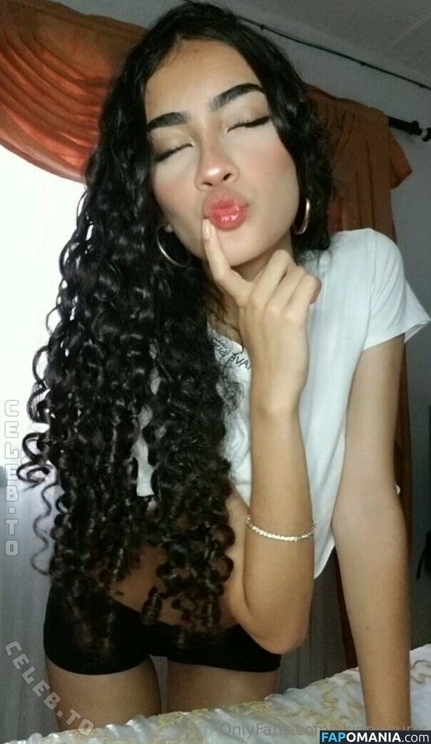 Skinny.Curly Nu OnlyFans  Photo fuitée #5