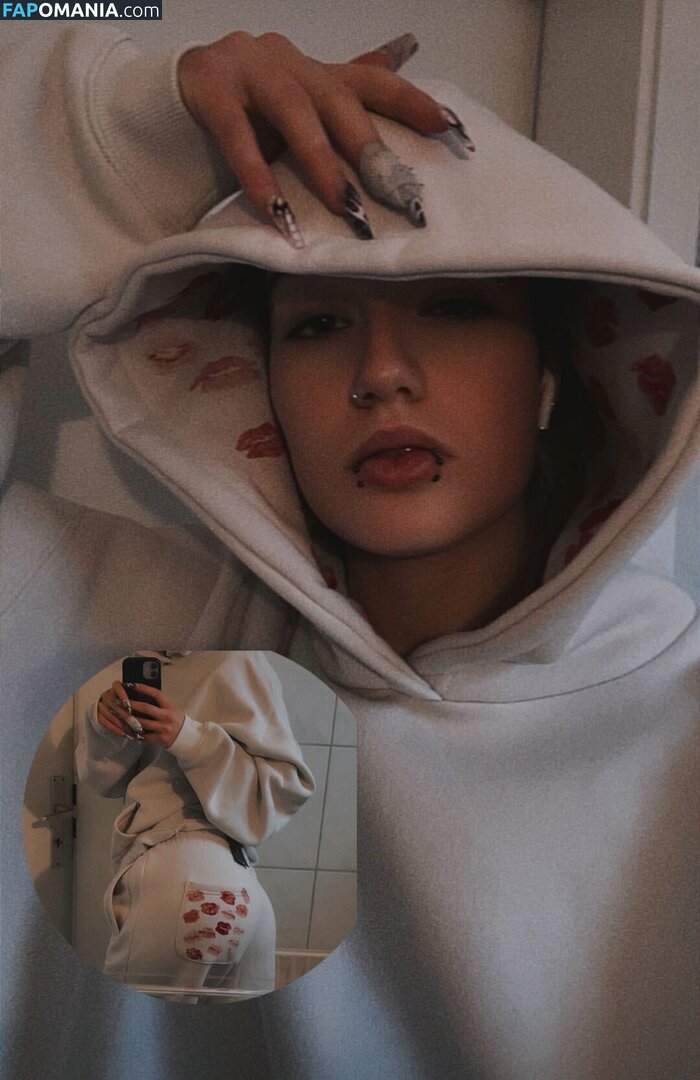 Nelee / sky_stn_ Nu OnlyFans  Photo fuitée #3