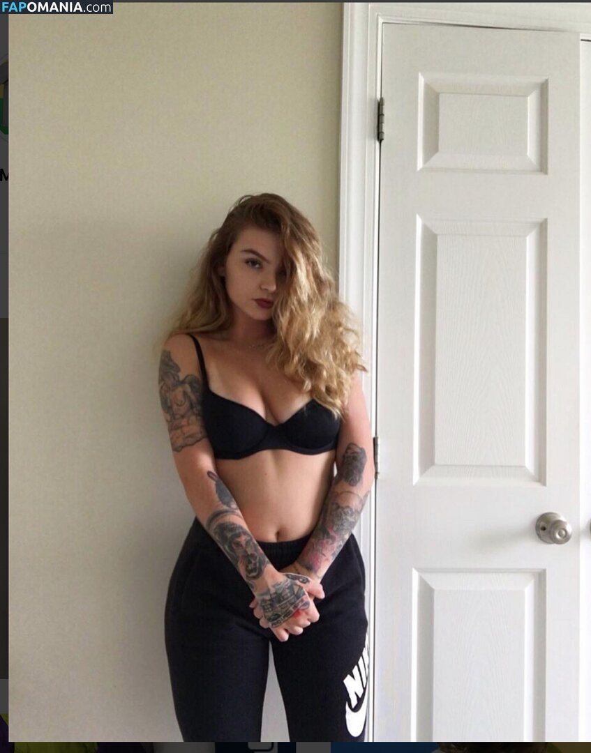 Skye Compton / kawaiiiiskyeeee / okayyverycool Nu OnlyFans  Photo fuitée #2