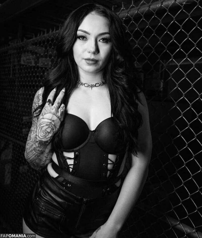 Skye Blue / Skye Dolecki / skyeblue_wrestling Nu OnlyFans  Photo fuitée #897