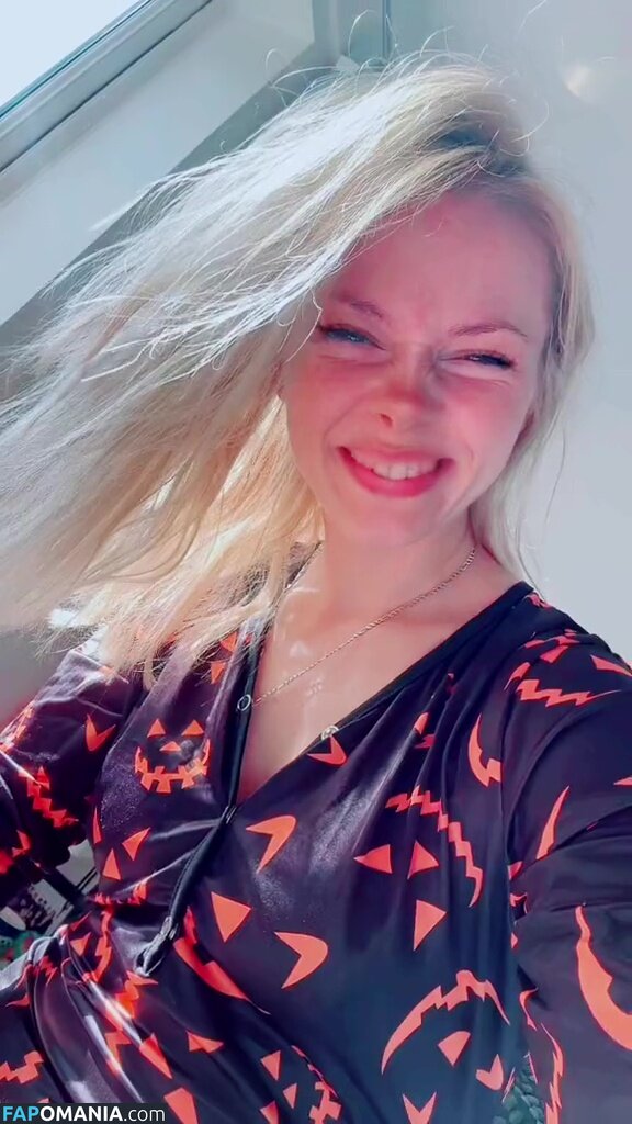 Danuisa Grudzinska / SmileyDani158 / danusiagrudzinska Nu OnlyFans  Photo fuitée #44